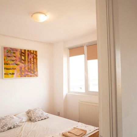 Central Apartment Temesvár Kültér fotó