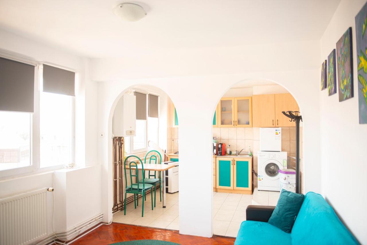 Central Apartment Temesvár Kültér fotó